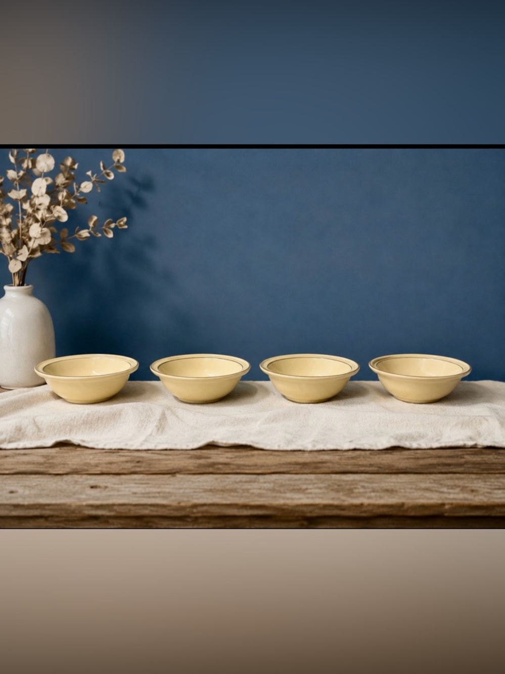 Vintage Pfaltzgraff Village Tan Brown Stoneware Cereal Soup Bowls Set of 4 USA